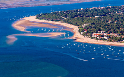 Arcachon entre dune majestueuse et plages secrètes à explorer ensemble
